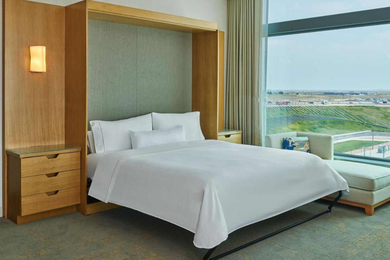 The Westin Denver International Airport Dış mekan fotoğraf